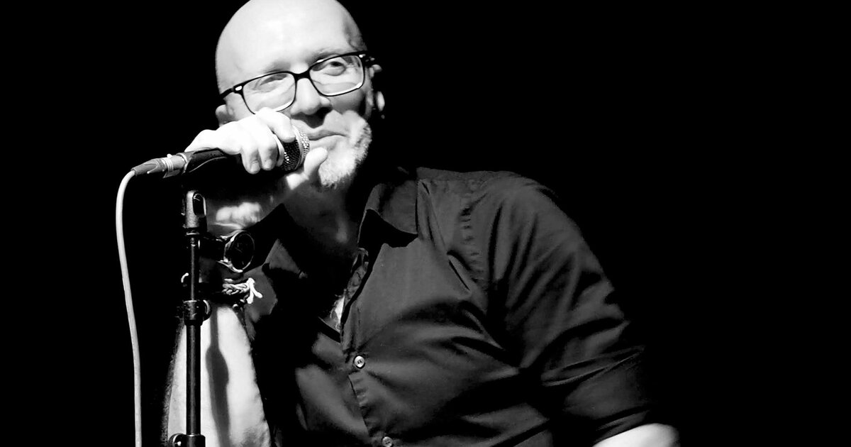 Phil Pace, rencontre avec un chanteur pop rock pour « Rarities » - Buzz ...